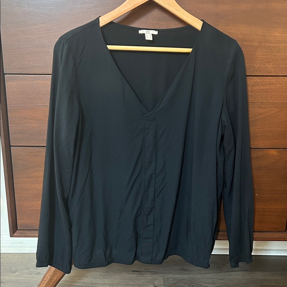 EDC Black V-Neck Women's Blouse